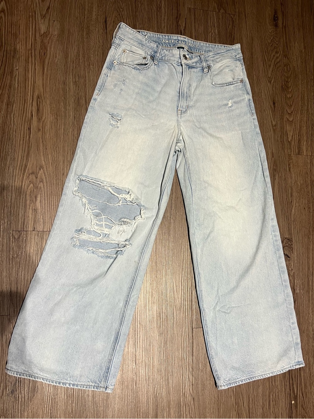 American Eagle Wide-Leg Jeans